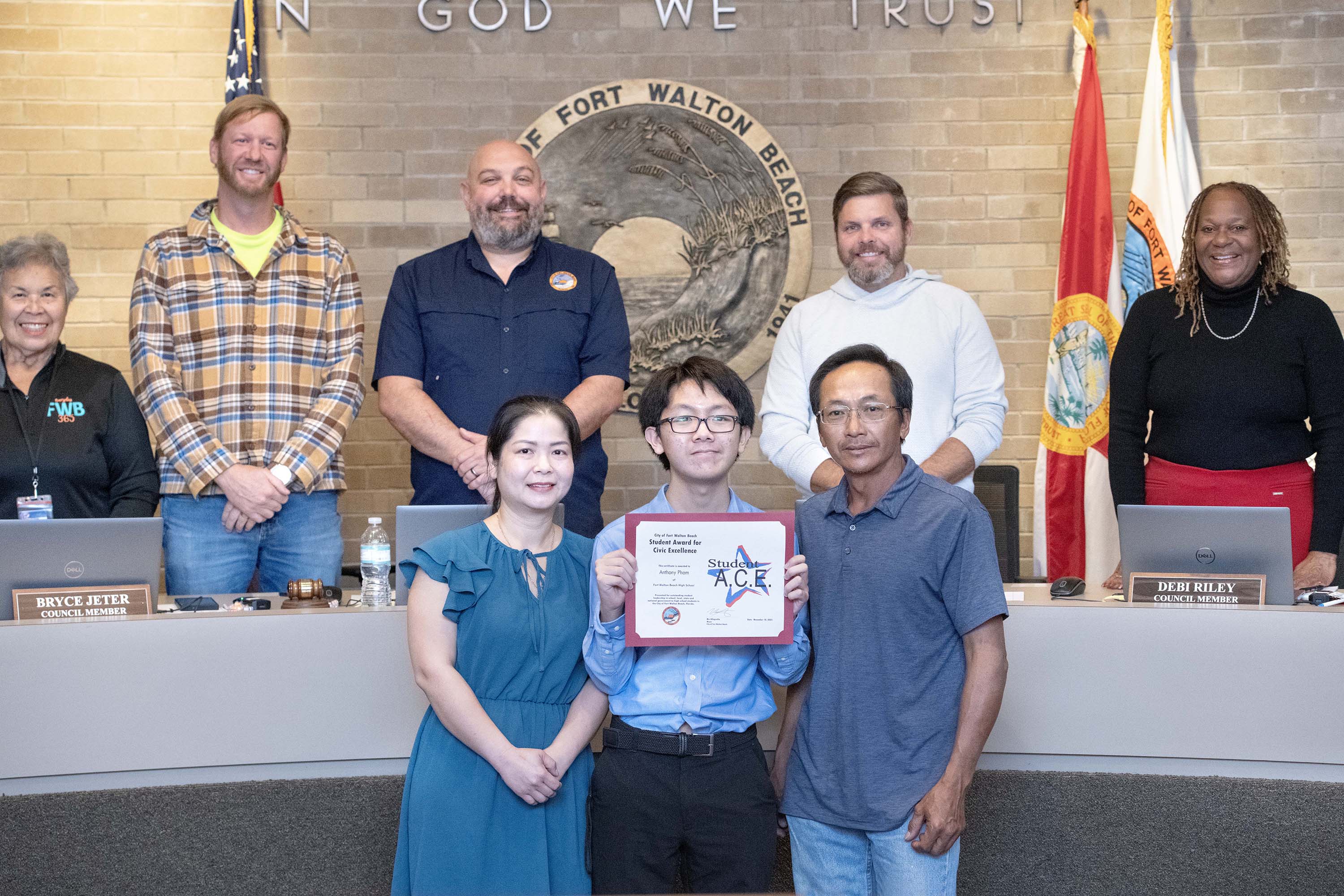 Anthony Pham of Fort Walton Beach High School receives the Student Award for Civic Excellence.